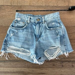 High Rise Distressed Zara Denim Shorts Sz 00